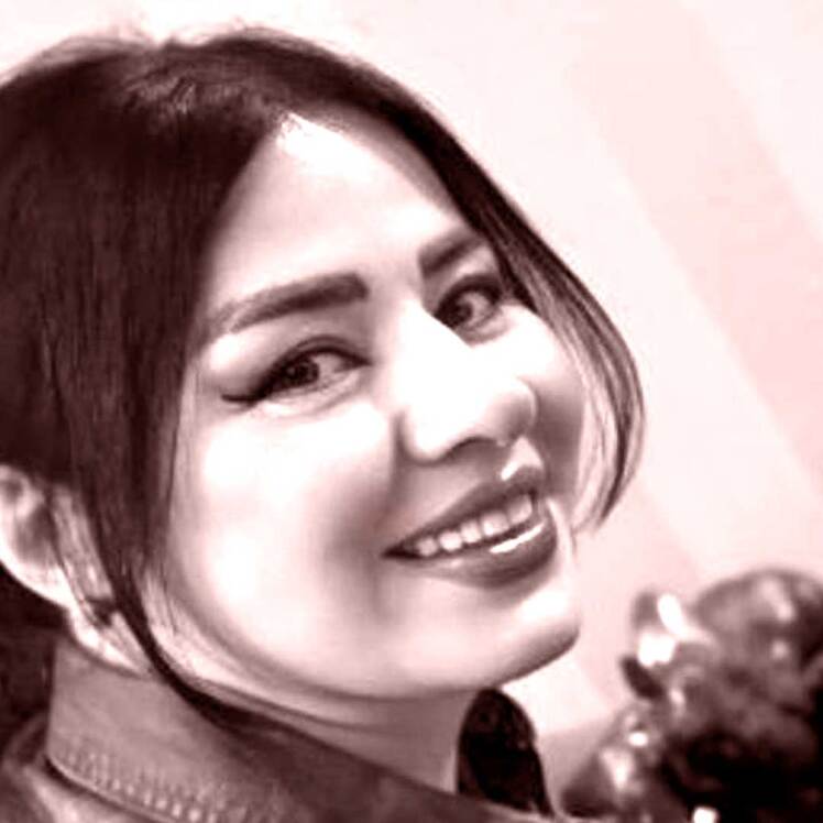 با رنگ بژ و هر چیز دیگری